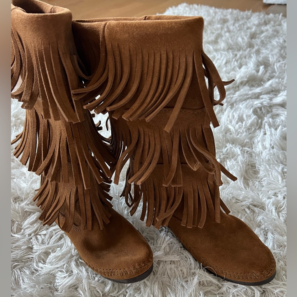 Minnetonka Leather Boots NWOT⭐️🎶☀️
